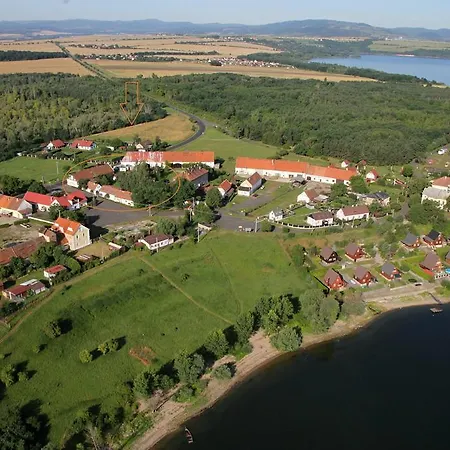 Rybarska Basta Vikletice Kovářská
