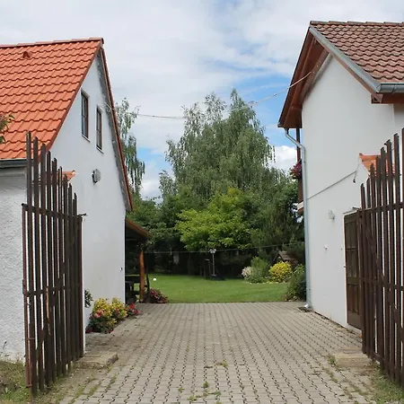 Apartment Rybarska Basta Vikletice Kovářská