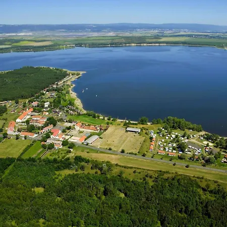 Apartment Rybarska Basta Vikletice Kovářská