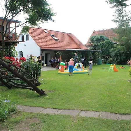 Apartment Rybarska Basta Vikletice